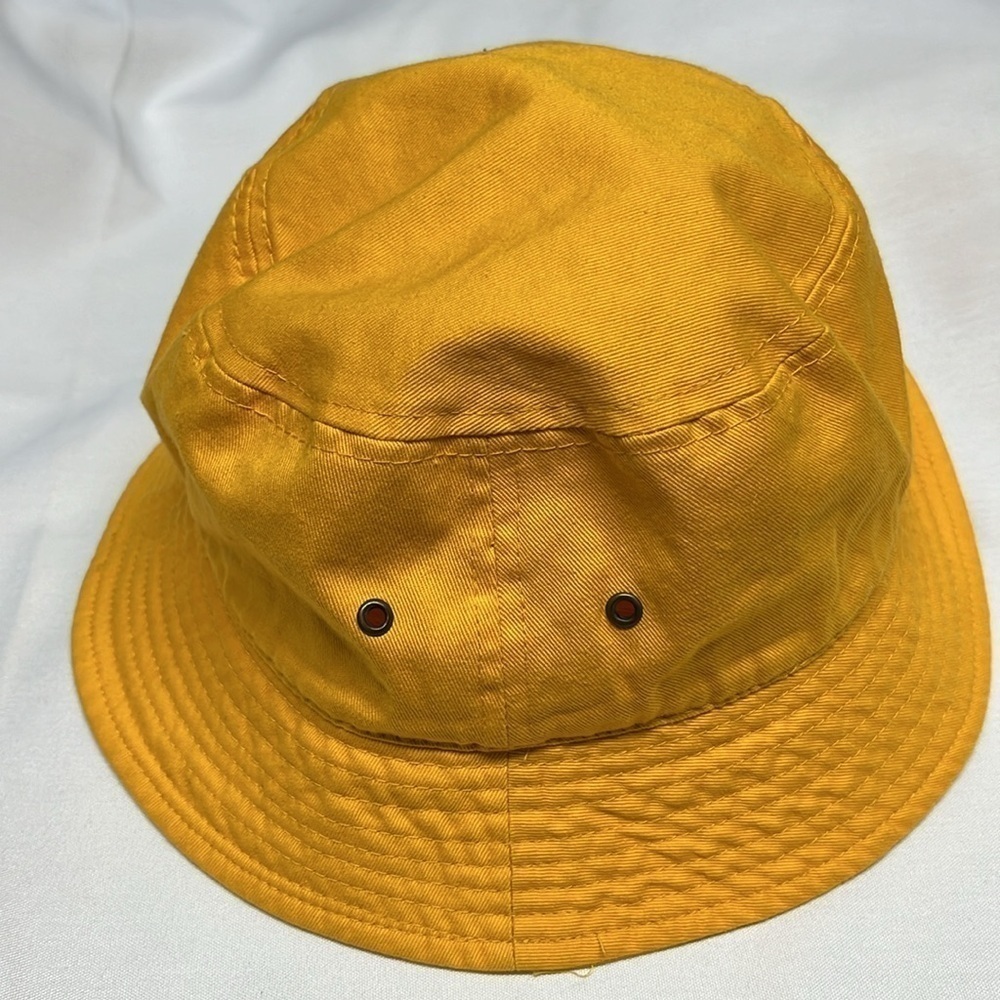 Newhatten Bucket Hat